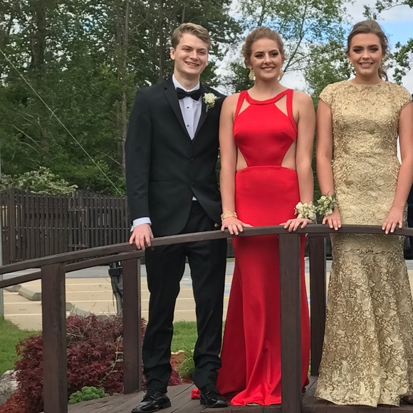 Red Alyce Paris Prom Dress - Picture 5 of 6